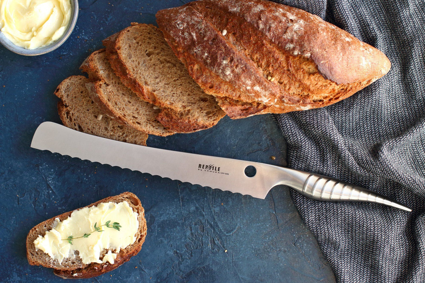 Reptile Bread Knife